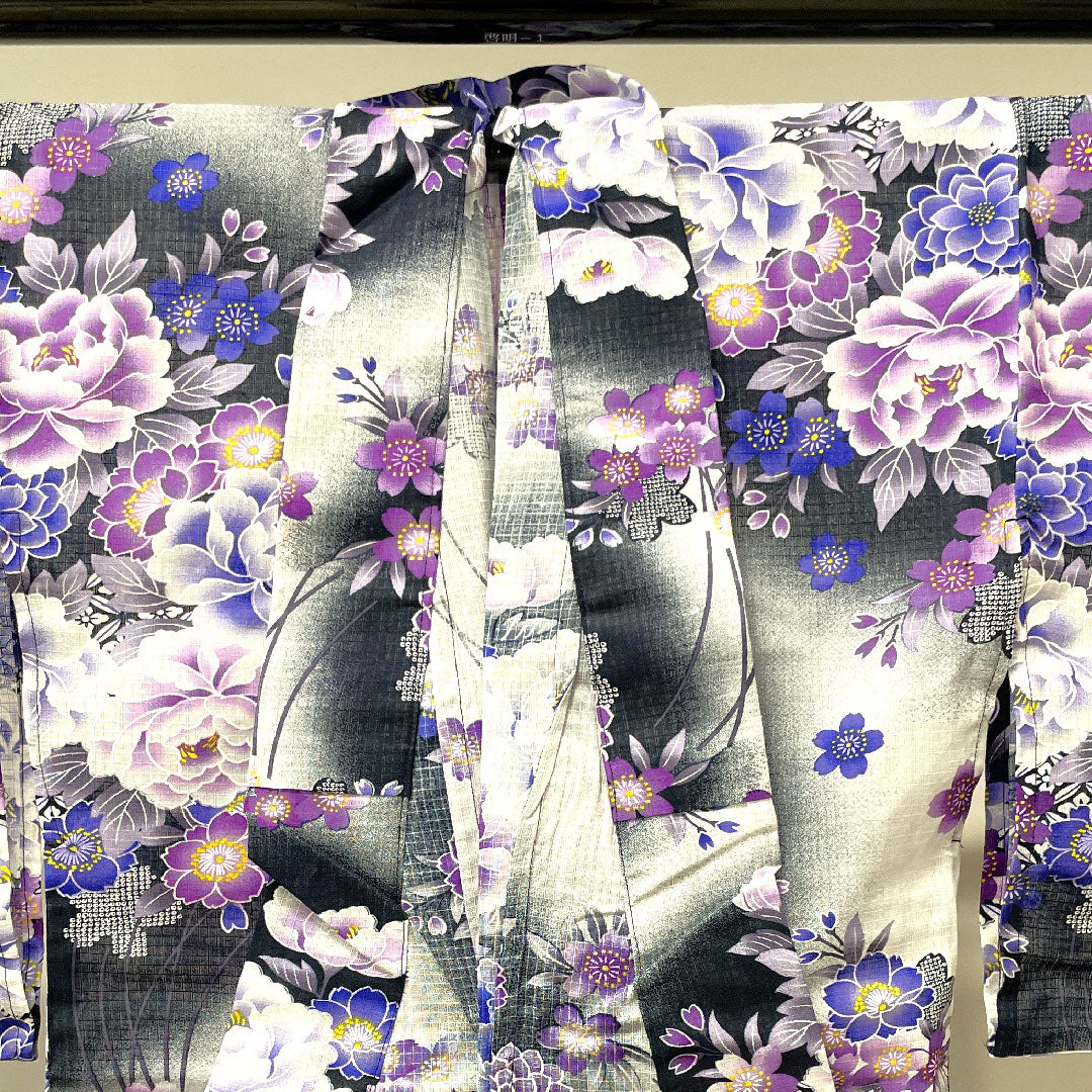浴衣 桜 木綿 Sランク 単衣 身丈162cm 裄丈66cm 黒系 1118001502410