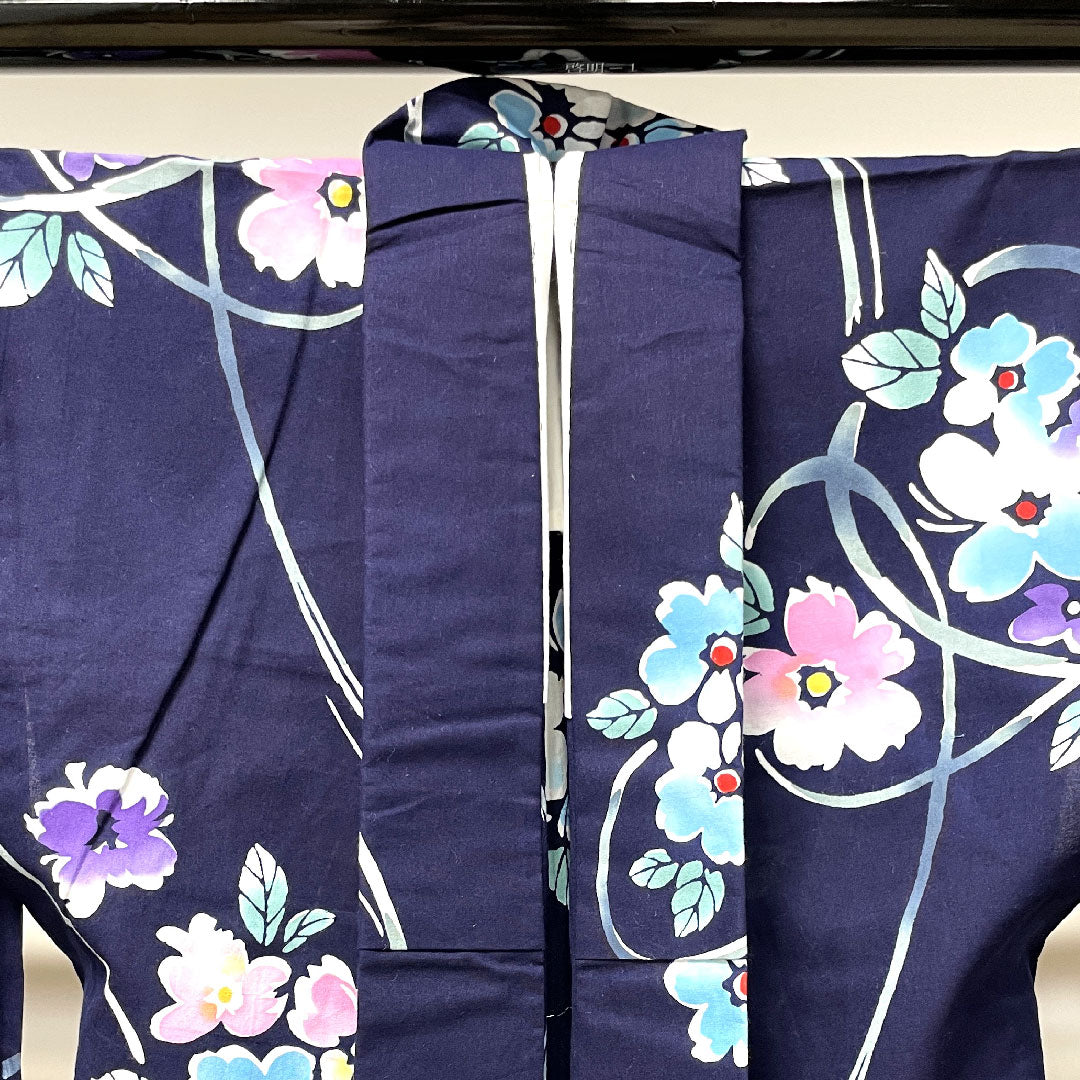 Yukata with basting thread, unused, dark navy blue, abstract flower, cotton, S rank, single layer, length 164cm, sleeve length 67cm, navy blue, 1118003432418