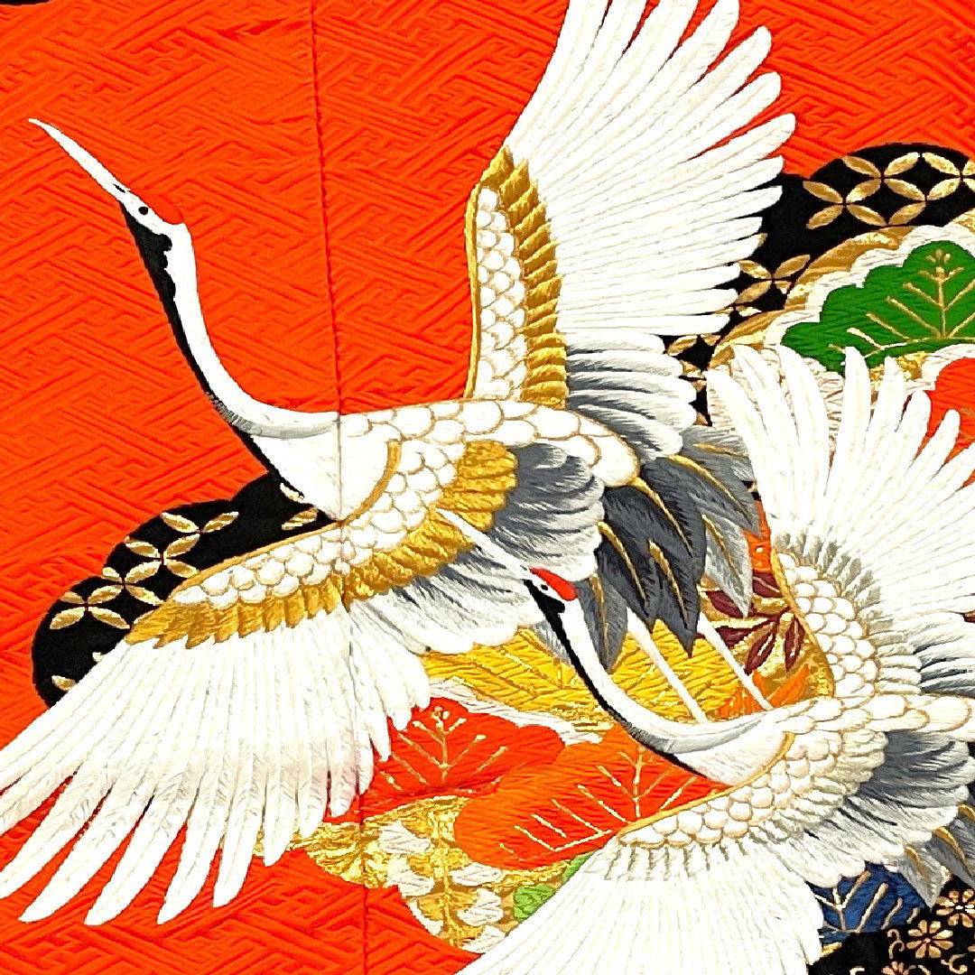 Colored uchikake, length 186cm, Sayagata pattern, crane, pine, pure silk, S rank, lined, red, 1110000112812