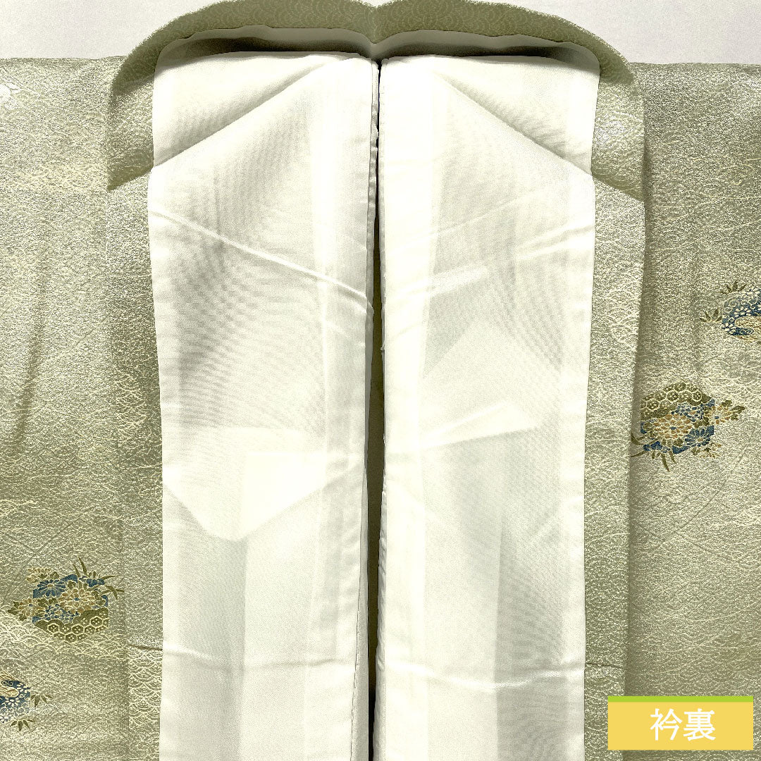 小紋 ポリエステル 身丈157.5cm 裄丈64.5cm 袷 薄緑色(うすみどりいろ) 洗える着物 吉祥文様 しつけ糸付き 未使用品 Sランク 緑系 1115004562319