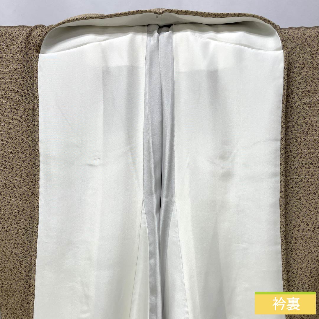 小紋 正絹 Aランク 身丈155.5cm 裄丈66cm 袷 胡桃色(くるみいろ) 小梅 型染 ベージュ系 1115006723325