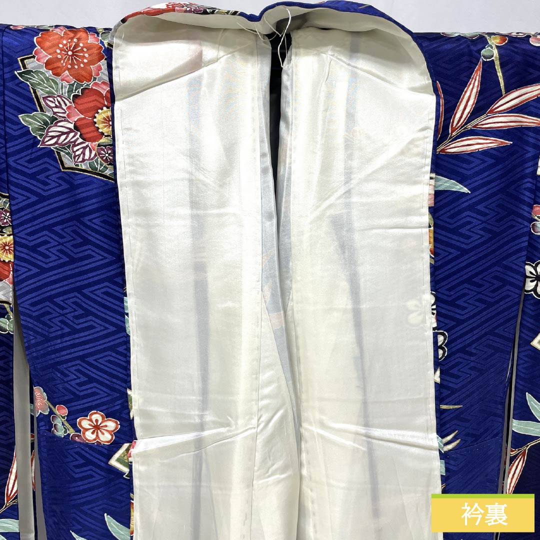 Furisode (long-sleeved kimono) made of pure silk, S rank, length 158cm, sleeve length 64.5cm, lined, Kyoto yuzen, auspicious motifs of cranes, tangerines, fan motifs, plum blossoms, and blue tones, product number 1113002662317