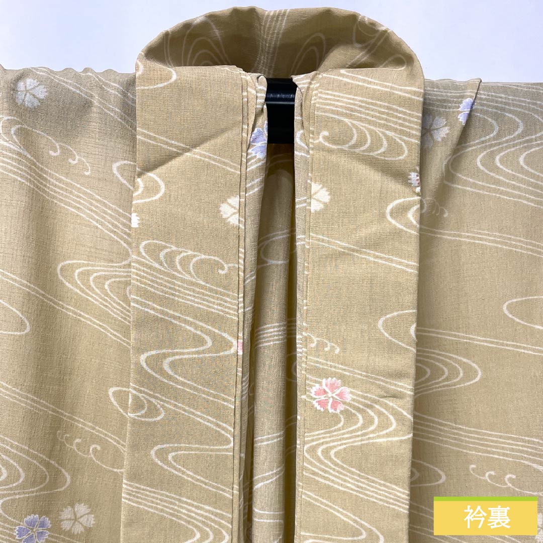Summer kimono, polyester, small pattern, length 158cm, sleeve length 64cm, mulberry white-brown (kuwairo shirachairo) with flowing water and poppy motifs, washable, gauze, beige, S rank, product number 1132002602325