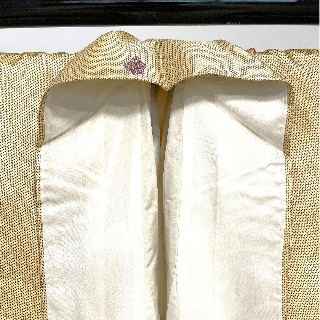 小紋 身丈153cm 裄丈60cm 袷 蜂蜜色 洗える着物 飛び柄 ポリ Aランク 黄系 1115002163223
