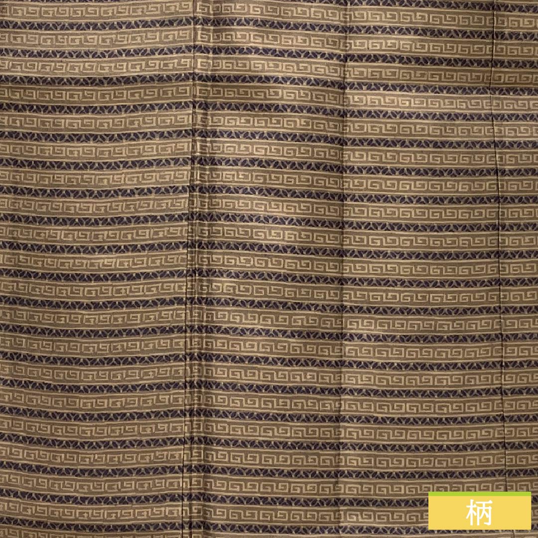 男物 正絹 Sランク 身丈145cm 裄丈63.5cm 土色(つちいろ) 幾何学模様 袷 茶系 1119000952414