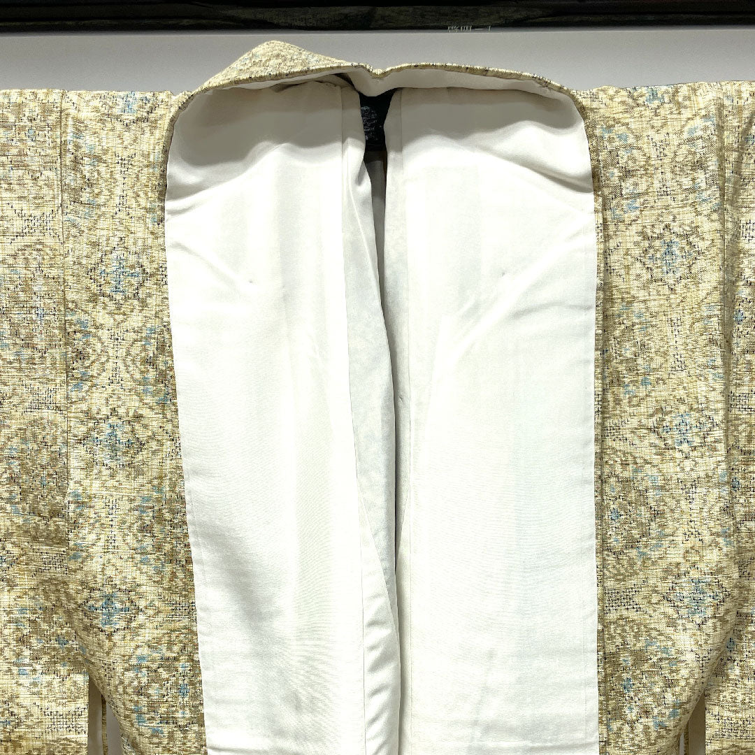 紬 身丈156cm 裄丈62cm 未使用品 しつけ糸付き 東京白茶色 抽象模様 正絹 Sランク 袷 クリーム系 1116002252315