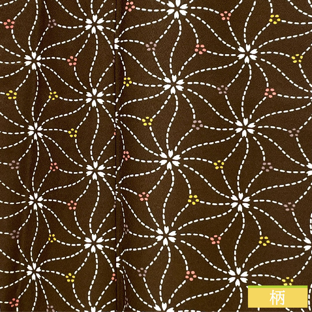 Komon (small pattern) polyester kimono, S rank, length 165cm, sleeve length 64.5cm, lined, earth-black (tsuchiguroiro) color, washable, cherry blossom petal pattern, basting thread included, unused, brown, 1115007642514