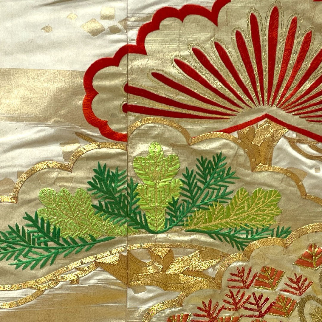 色打掛 身丈184cm 千總 大丸 千歳契松文 金駒刺繡 正絹 Bランク 袷 クリーム系 1110000604915