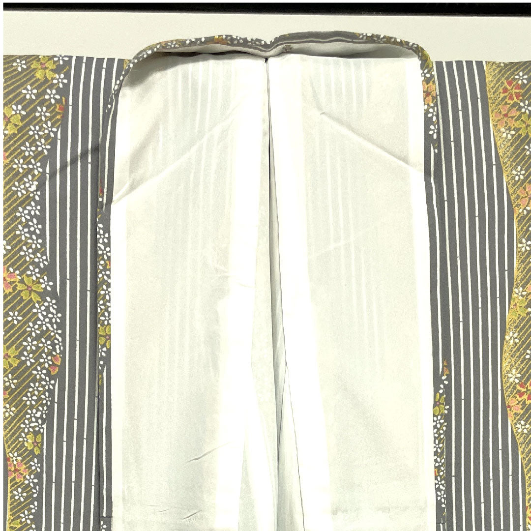 小紋 身丈164cm 裄丈64cm 袷 錫色 洗える着物 桜 縞 ポリ Sランク グレー系 1115002562422