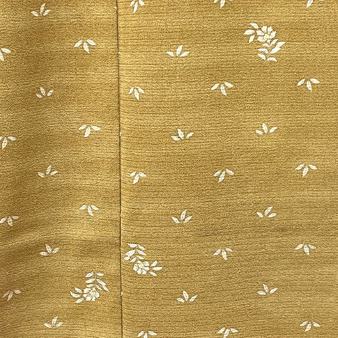 夏物 ポリエステル 小紋 身丈166cm 裄丈67.5cm 胡桃色(くるみいろ) 草花模様 洗える着物 絽 Sランク 茶系 1132000892514