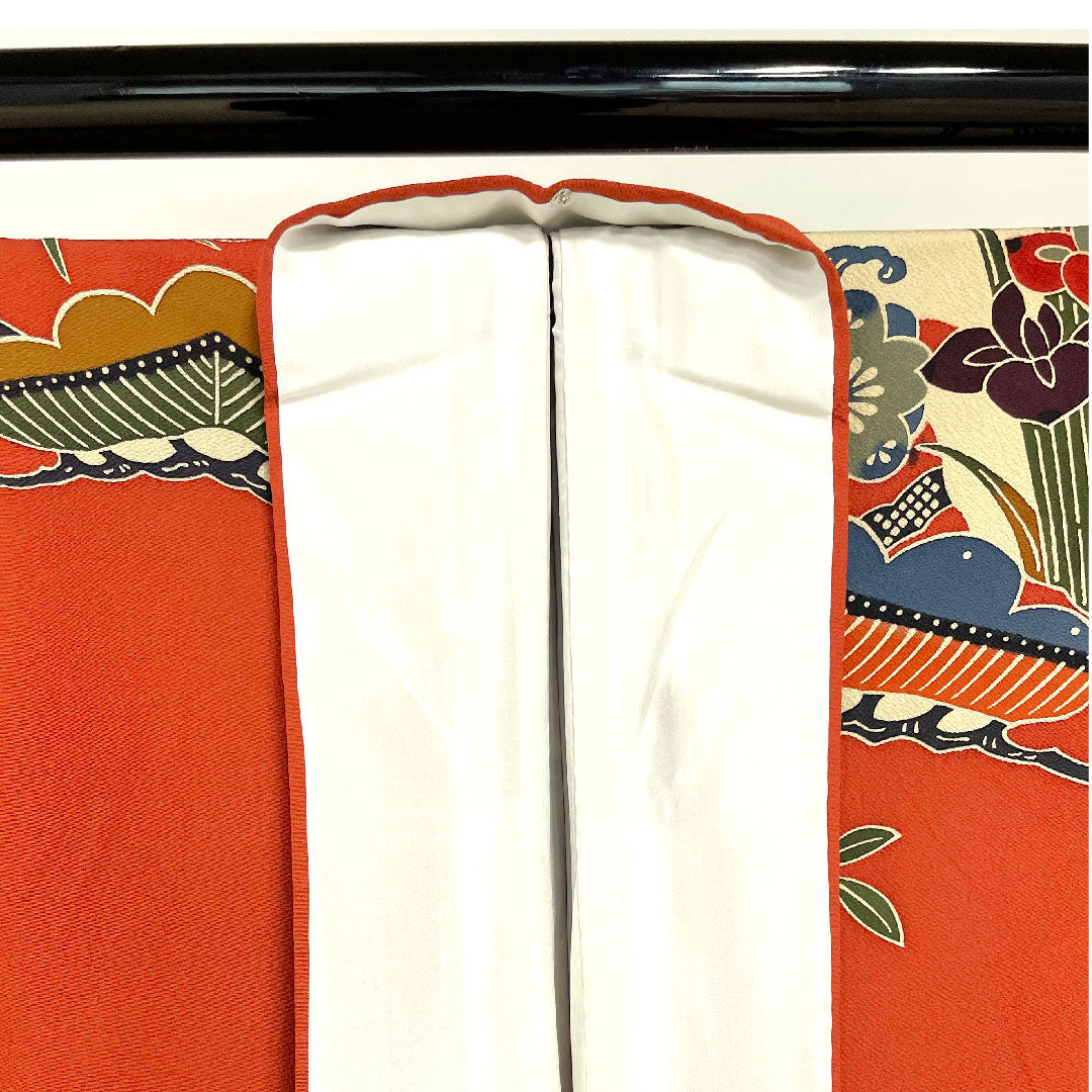 Long-sleeved kimono, length 168cm, sleeve length 67cm, lined, benigara color, Kyoto Bingata, small long-sleeved kimono, pure silk, S rank, red, 1113000852512