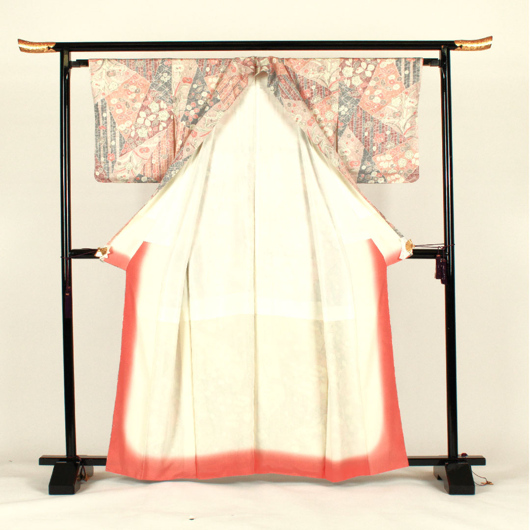 小紋 身丈164cm 裄丈64cm 袷 裂取り 花・芒模様 正絹 Sランク ピンク系 1115000732313