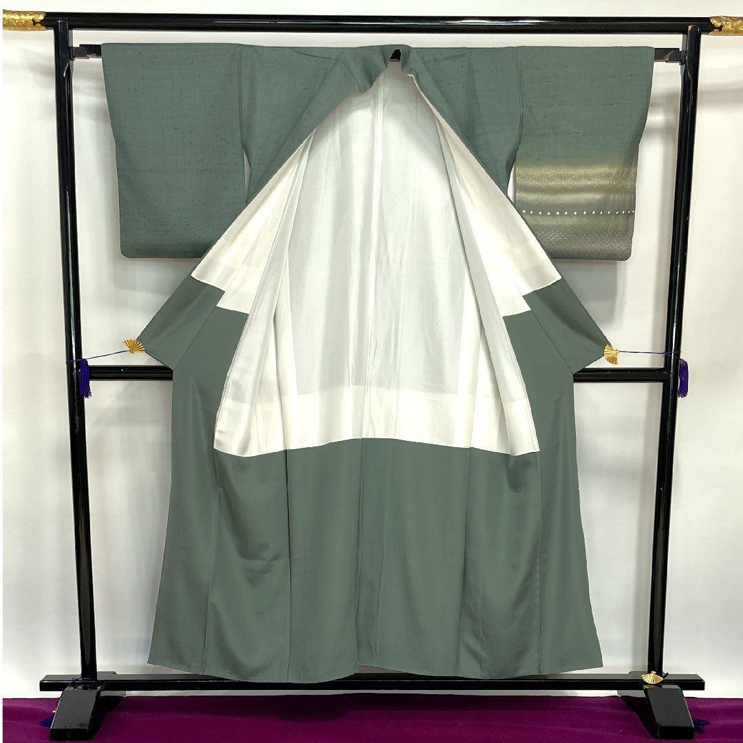 Homongi (formal kimono) Length 156cm Sleeve length 64cm Chigusa gray Tsumugi fabric Shibori Pure silk S rank Green 1112001992319