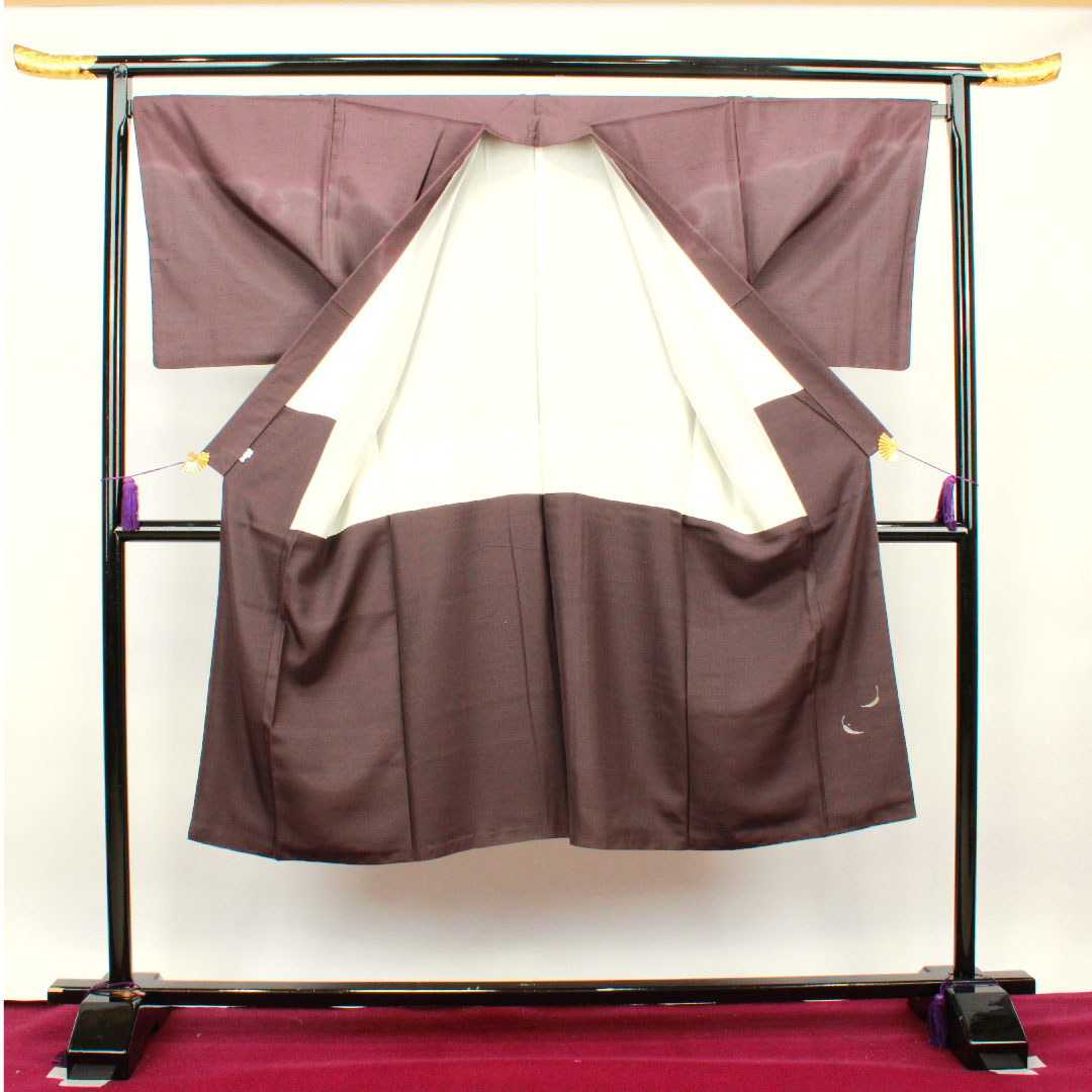 Men's Length 134cm Sleeve length 69.5cm Ushiku Tsumugi Hakusan Kobo Ichikawa Junichiro Yukiwa Pure silk S rank Awase Purple 1119000502320
