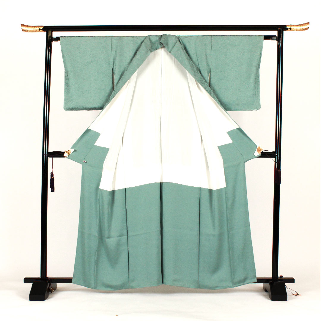 Plain color, Kotobukiori, Temple scenery pattern, Sword and katabami, Length 162cm, Sleeve length 64cm, Lined, Pure silk, S rank, Blue, 1114000302317