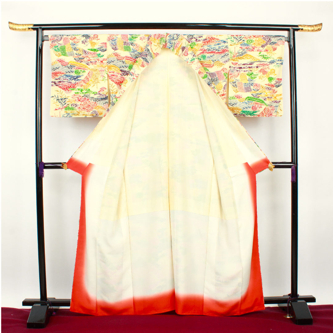Komon Length 164.5cm Sleeve length 68cm Lined Light yellow Stencil dyeing Mt. Fuji Chayatsuji Pure silk S rank Cream 1115002402415