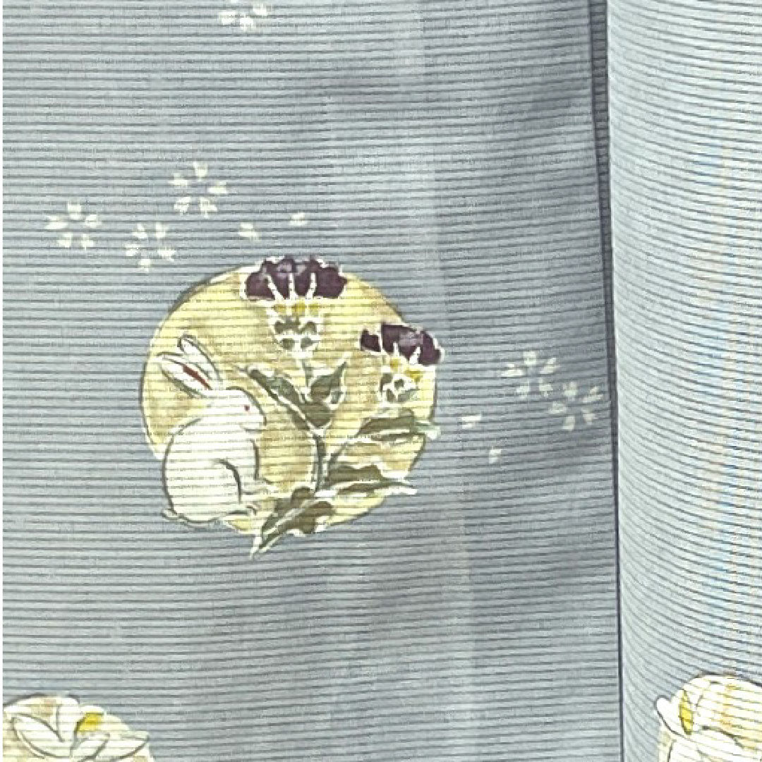 Summer kimono, polyester, small pattern, length 161cm, sleeve length 65cm, pale white, rabbit, floral pattern, washable kimono, silk, A rank, light blue, 1132000863424
