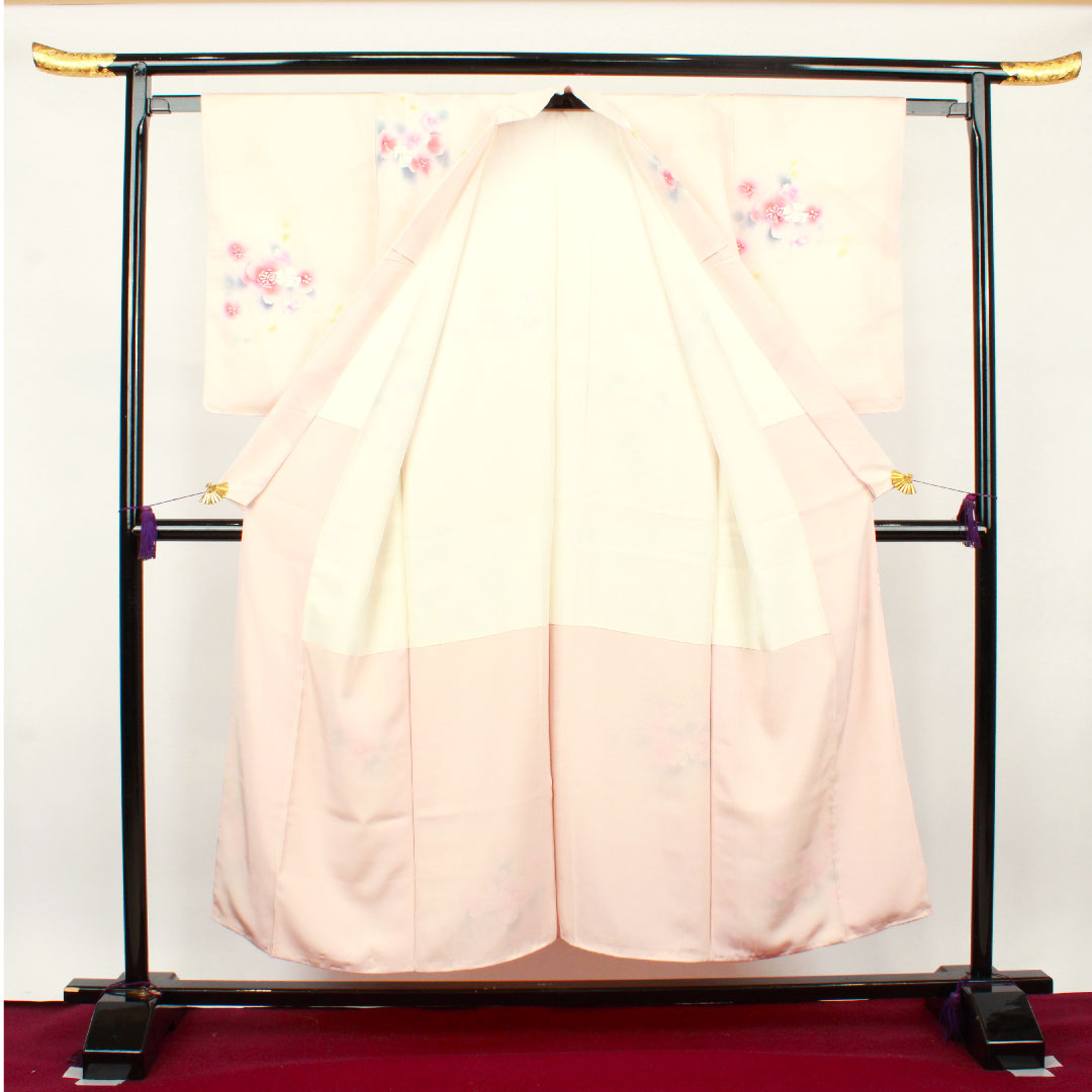 Komon, Length 151cm, Sleeve length 61cm, Awase, Otome color, Wet drawing Yuzen, Floral pattern, Pure silk, A rank, Pink 1115002923213