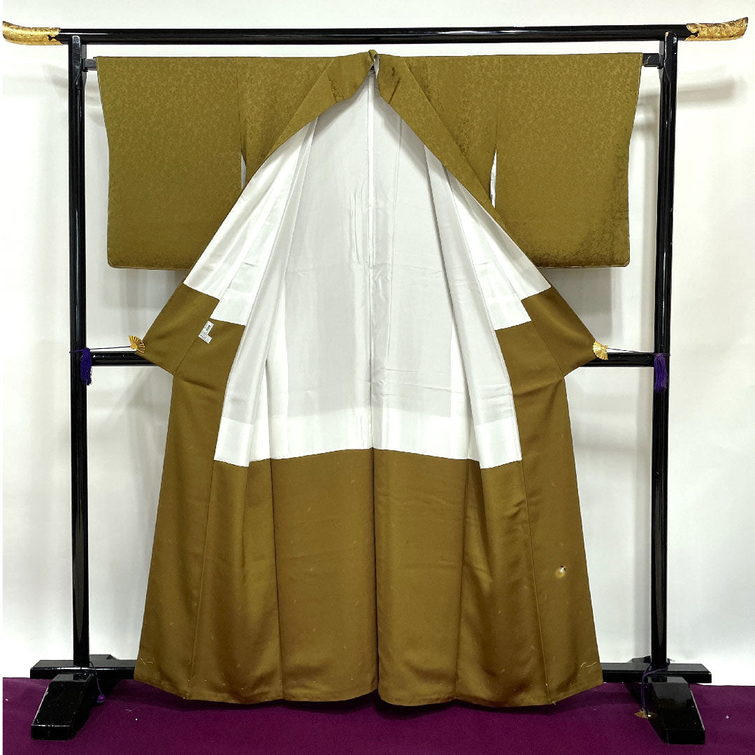色無地 利休茶色 あたらし喜重郎 工房夢ひょうたん 黄櫨染 蛍 身丈157cm 裄丈66cm 袷 正絹 Sランク 緑系 1114000512319