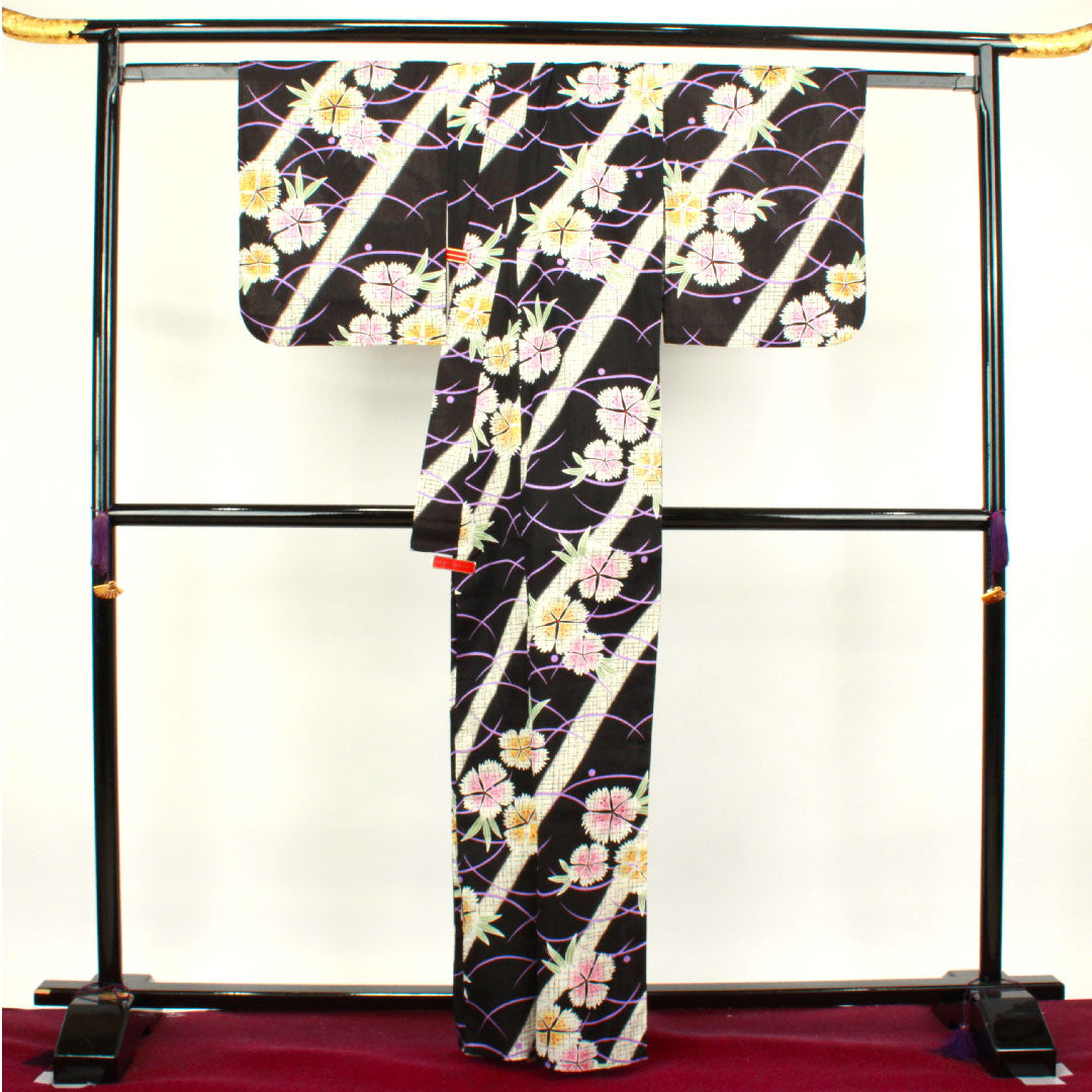 浴衣 撫子 露芝 木綿 Sランク 単衣 身丈164cm 裄丈66cm 黒系 1118003222410