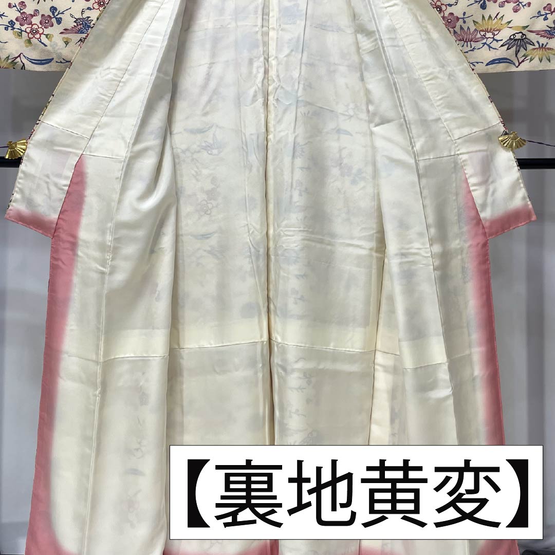 小紋 正絹 Aランク 身丈159.5cm 裄丈66.5cm 袷 薄卵色(うすたまごいろ) 京紅型 鶴 松竹梅 クリーム系 1115006903315
