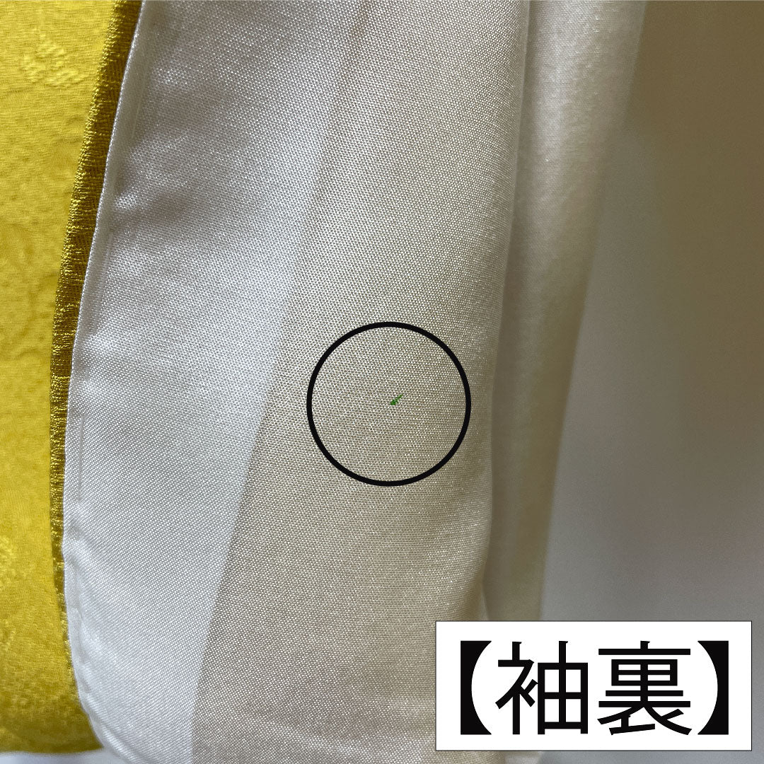 Plain color, pure silk, length 168cm, sleeve length 65.5cm, light yellow, arabesque pattern, lined, A rank, yellow, 1114001673523
