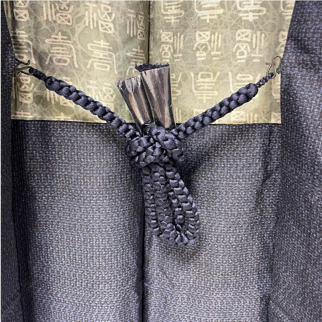 Men's Pure Silk A-Rank Kimono, Length 85cm, Sleeve Length 64.5cm, Oshima Tsumugi Silk, Geometric Pattern, Navy Blue, with Haori Cord, 1119000963118