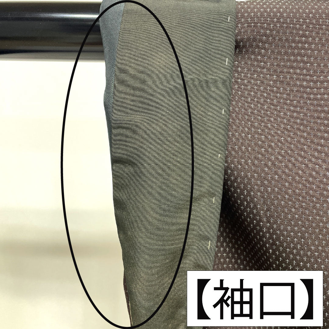 男物 正絹 Aランク 身丈138.5cm 裄丈67.5cm 石板色(せきばんいろ) 蚊絣 しつけ糸付き 袷 紫系 1119001673320