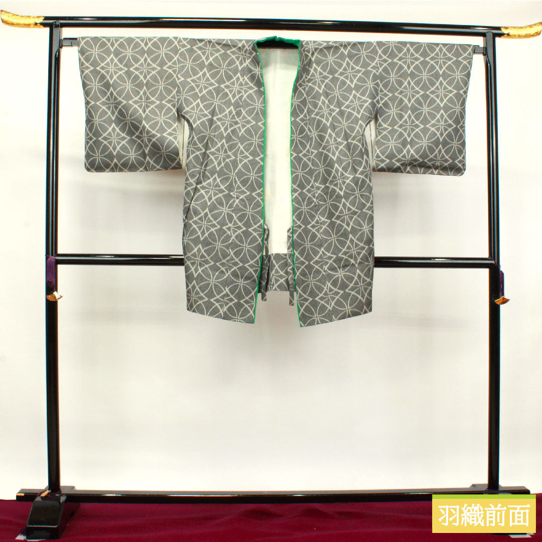 村山大島紬 正絹 身丈162cm 裄丈63.5cm アンサンブル 幾何学模様 Sランク 袷 黒系 1116002952410