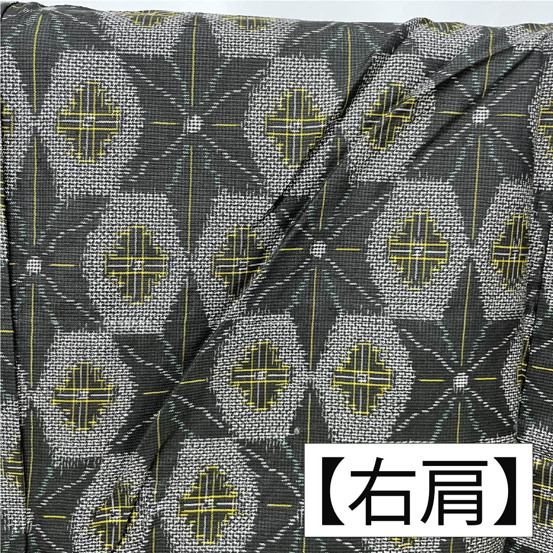 Haori (Japanese traditional kimono jacket) made of pure silk, grade A, length 80.5cm, sleeve length 64cm, rusty iron color (sabi-tui-ro), by Murayama Oshima, geometric pattern, lined, green, with haori cord, product number 1117001373919