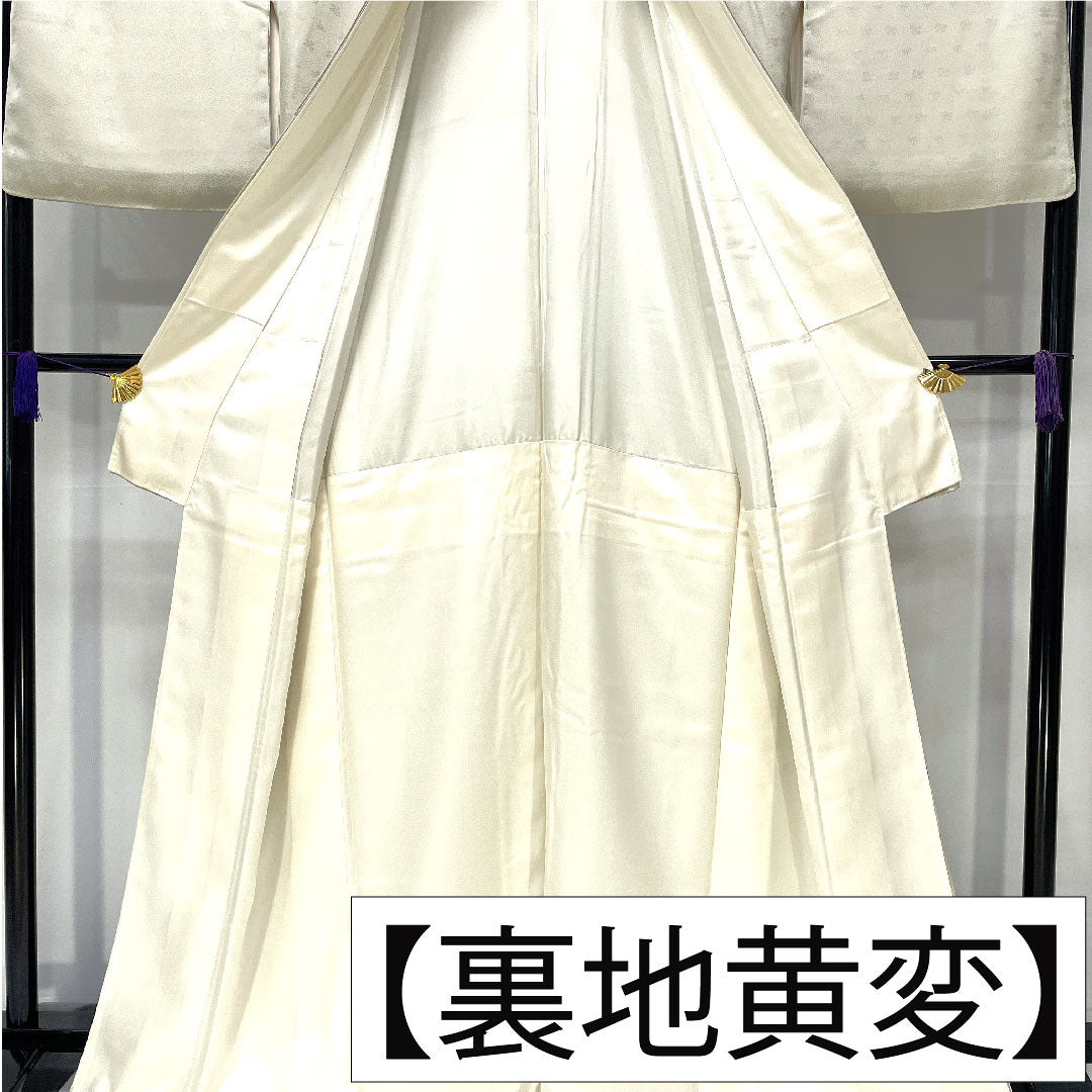 Colored Tomesode, pure silk, length 165.5cm, sleeve length 68cm, lined, Unohanairo (color of Unohana), Kyoto Yuzen, treasure design, pine, bamboo, plum, tachibana, three crests, sword and flower diamond, A rank, gray, 1111001593522