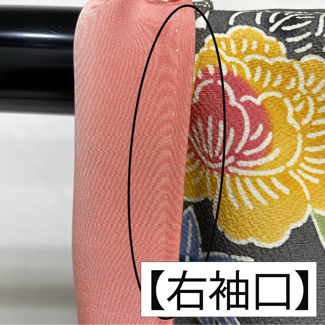 小紋 正絹 Sランク 身丈154cm 裄丈64cm 袷 薄黒色(うすぐろいろ) 京紅型 半衿付き 蝶 花 グレー系 1115007742222