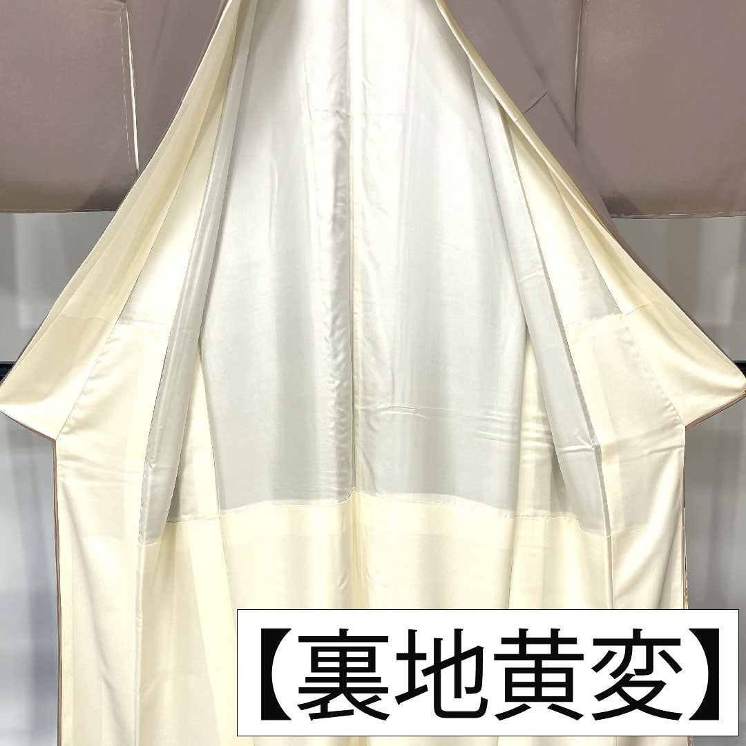 色留袖 正絹 身丈165cm 裄丈66cm 袷 梅鼠色(うめねずいろ) 本加賀友禅 柿本市郎 草花模様 三つ紋 丸に三ツ割木瓜 Bランク 三つ紋 紫系 1111001314520