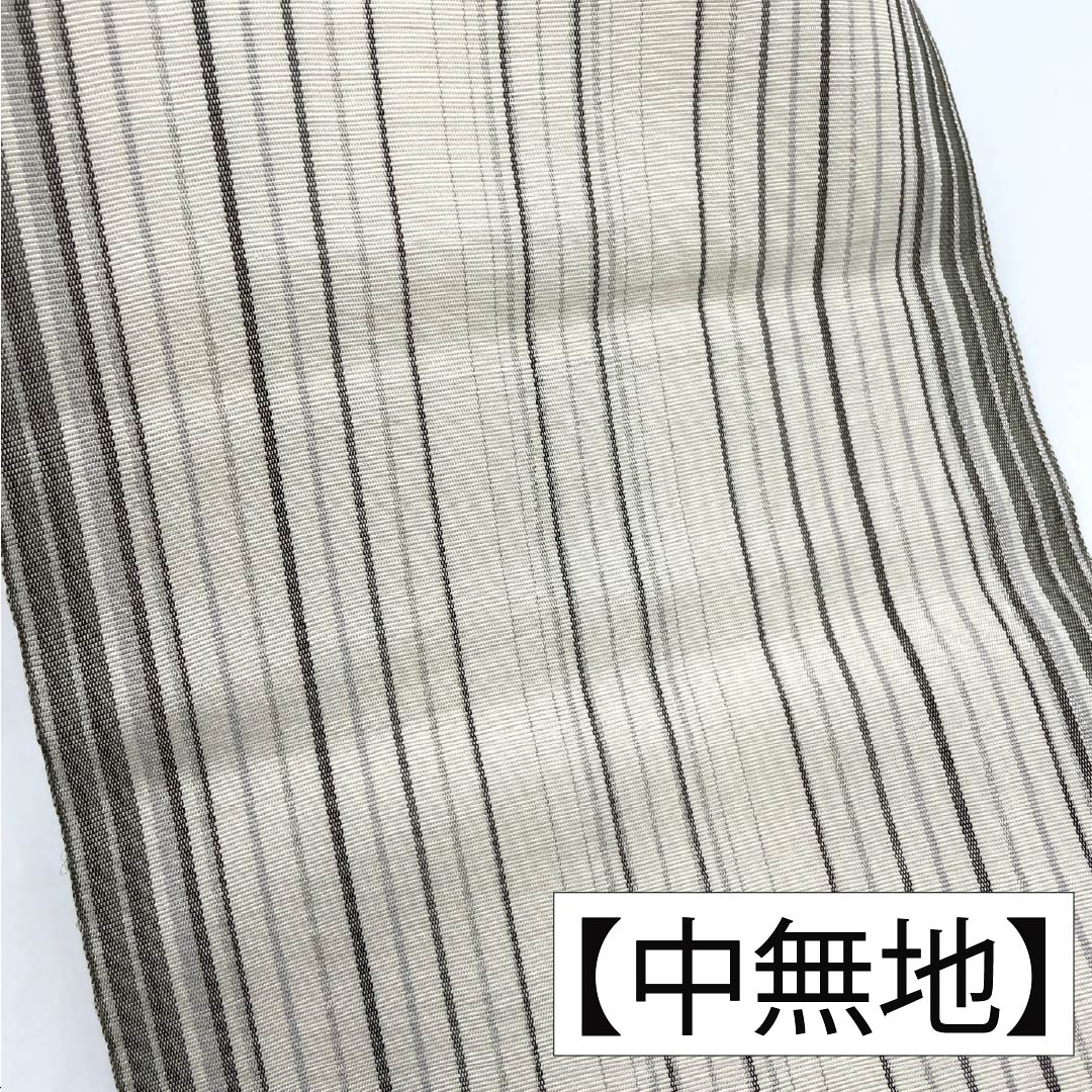 名古屋帯 正絹 Aランク 松葉仕立て 乳白色(にゅうはくしょく) 蘇州刺繡 花柄 古典柄 帯丈376cm ポイント柄 セミフォーマル 白系 1124011673311