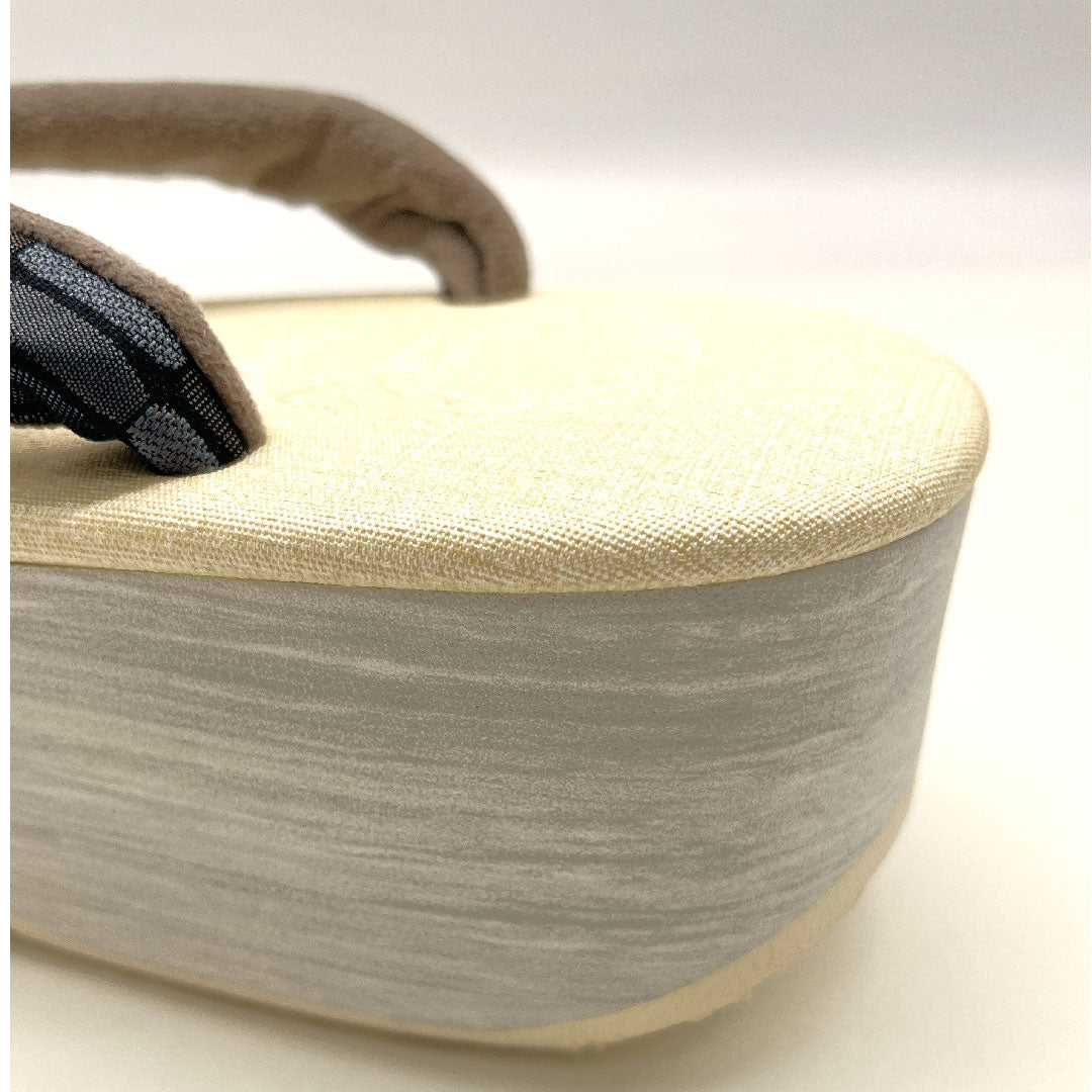 (新品未使用品)カレンブロッソ カフェ草履 Lサイズ クリーム系 NEWランク 1122000401415