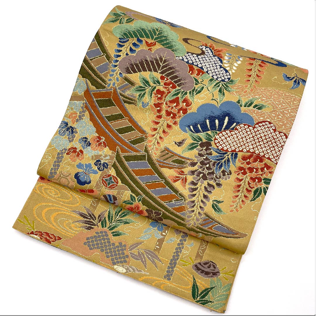 Fukuro Obi (Japanese sash) in gray, with treasures, boat, pine, Shirayaen Oba, obi length 432cm, pure silk, S rank, six-pass, formal, beige, 1123008942325