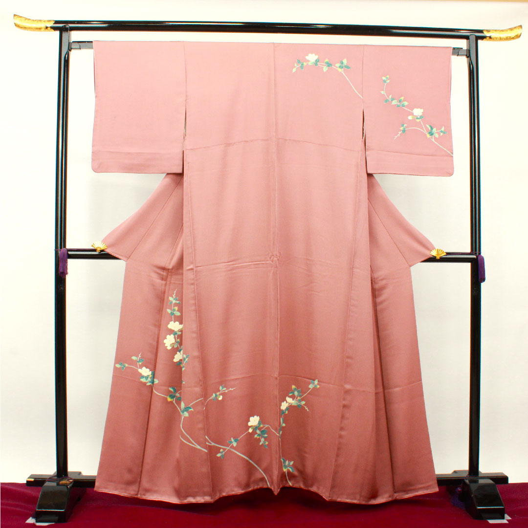 Homongi, pure silk, lined, length 158cm, sleeve length 63cm, red wax-stamped, Kyoto Yuzen, floral pattern, S rank, pink, 1112003012313