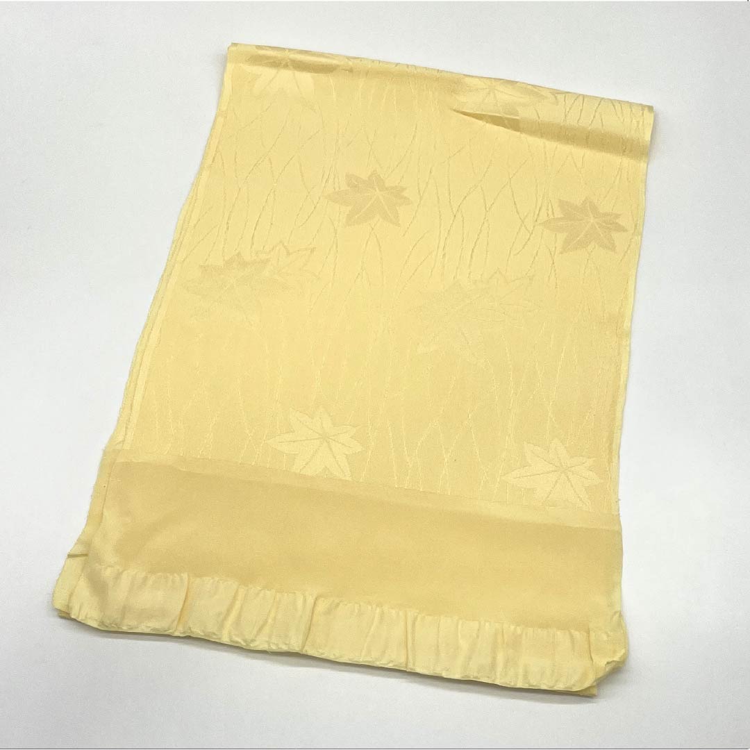帯揚げ 正絹 Aランク セミフォーマル 淡黄色（たんこうしょく） 紅葉 長さ約164cm 幅約27.5cm 黄系 1136002873923