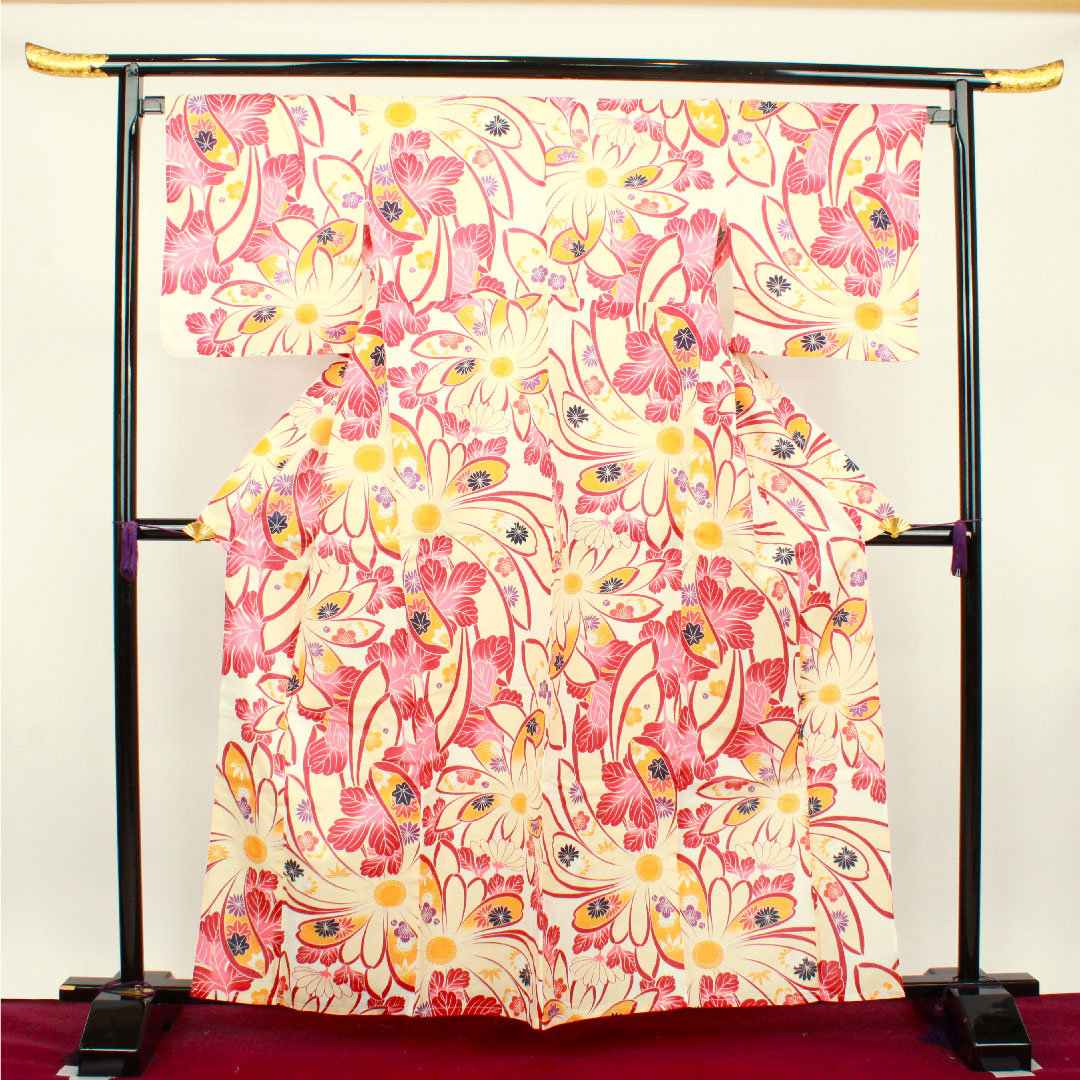 浴衣 花模様 木綿 Sランク 単衣 身丈162cm 裄丈65.5cm 白系 1118001152411