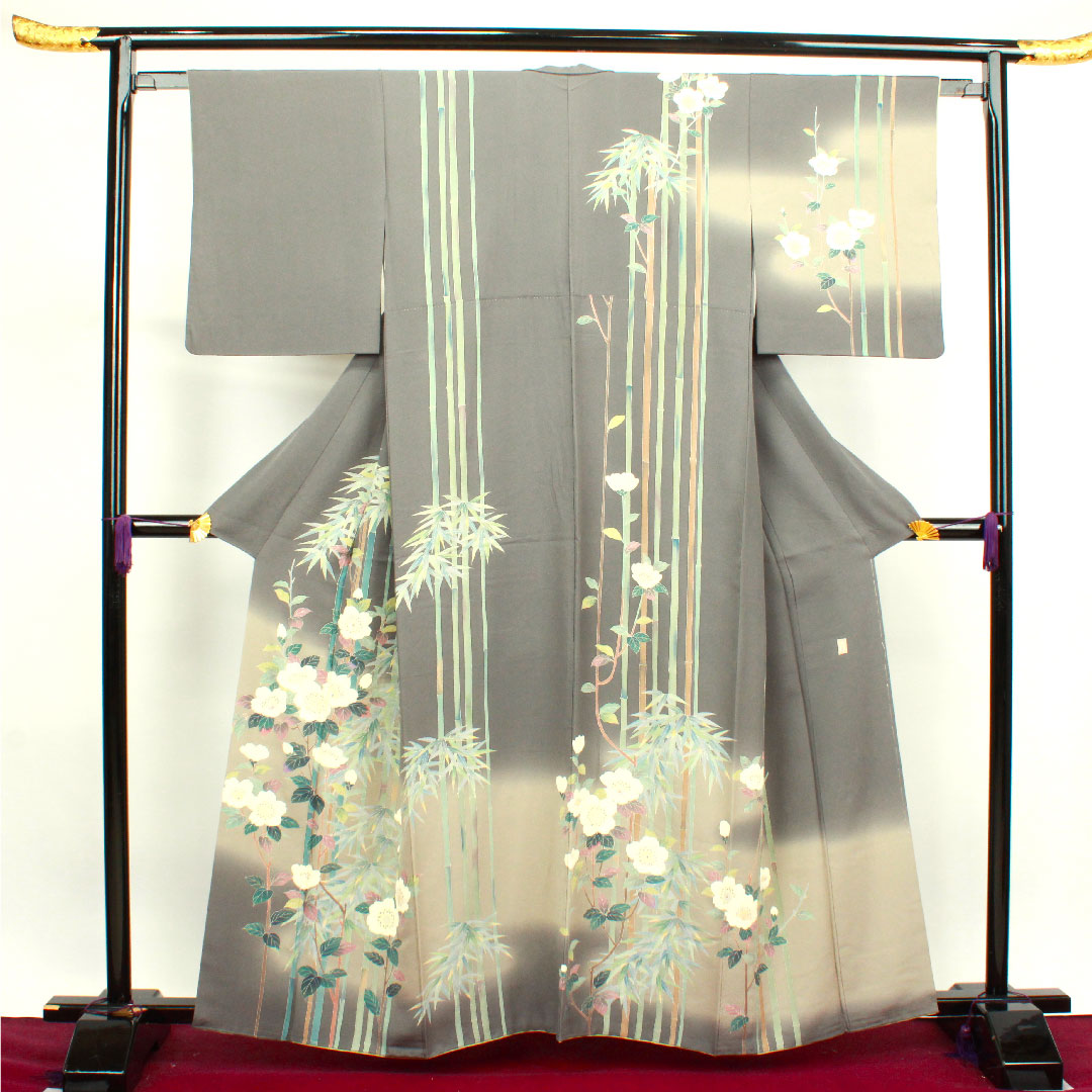 Homongi, lined, length 160cm, sleeve length 63cm, plain grey, artist's work, Kaga plant dyeing, bamboo, plum, pure silk, A rank, grey, 1112002673422