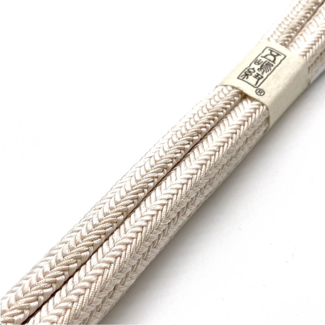 （新古品） 帯締め 正絹 四分紐 乳白色色（にゅうはくしょくいろ） 五嶋紐 江戸組紐 新古品 長さ約165cm 幅約1cm カジュアル Sランク 白系 1135002532311