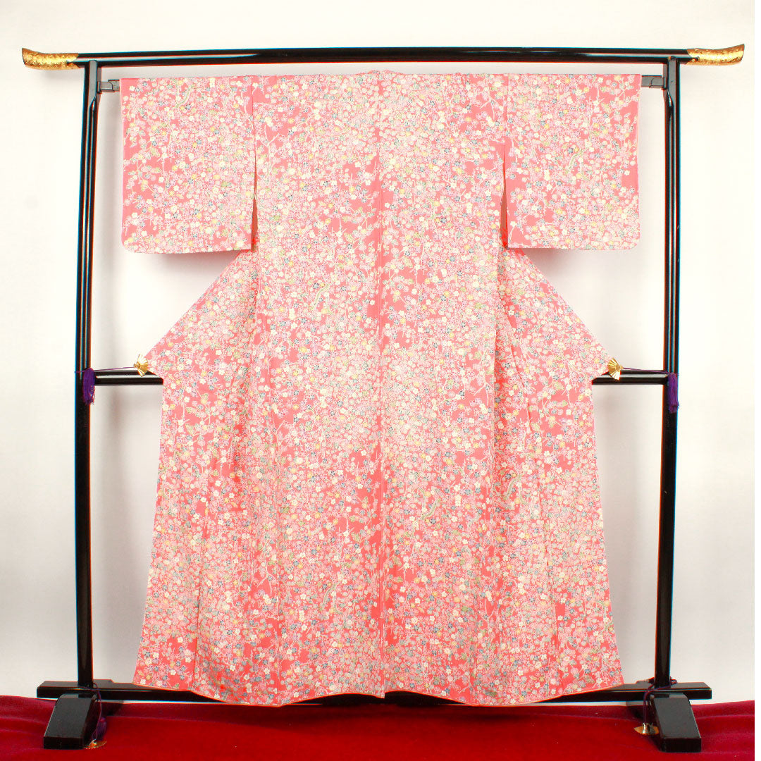 小紋 身丈158cm 裄丈65.5cm 袷  中紅色 型染 草花模様  正絹 Aランク ピンク系 1115002373313