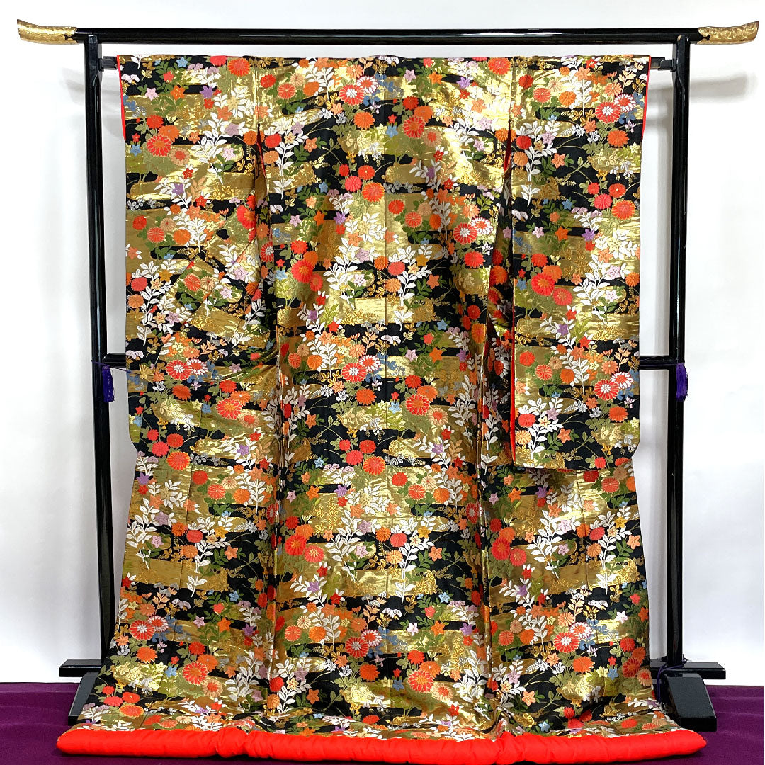 Irodourikake (colored kimono) Length 191cm Karaori (Japanese-style weave) Floral pattern Pure silk S rank Awase Black 1110000162910