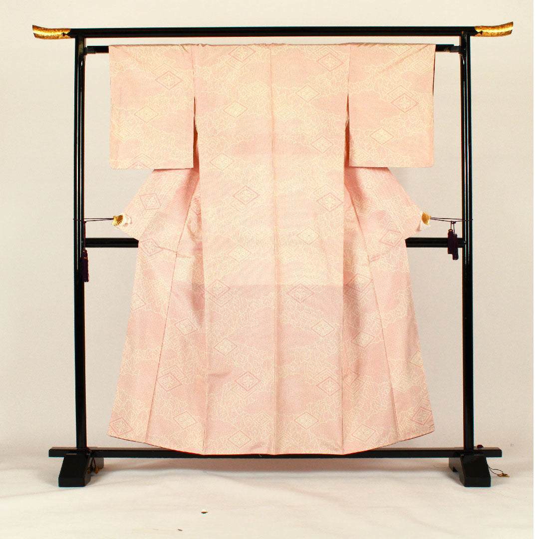 Tsumugi Length 158.5cm Sleeve length 62.5cm Cloud pattern Geometric pattern Poly S rank Awase Pink 1116001162313