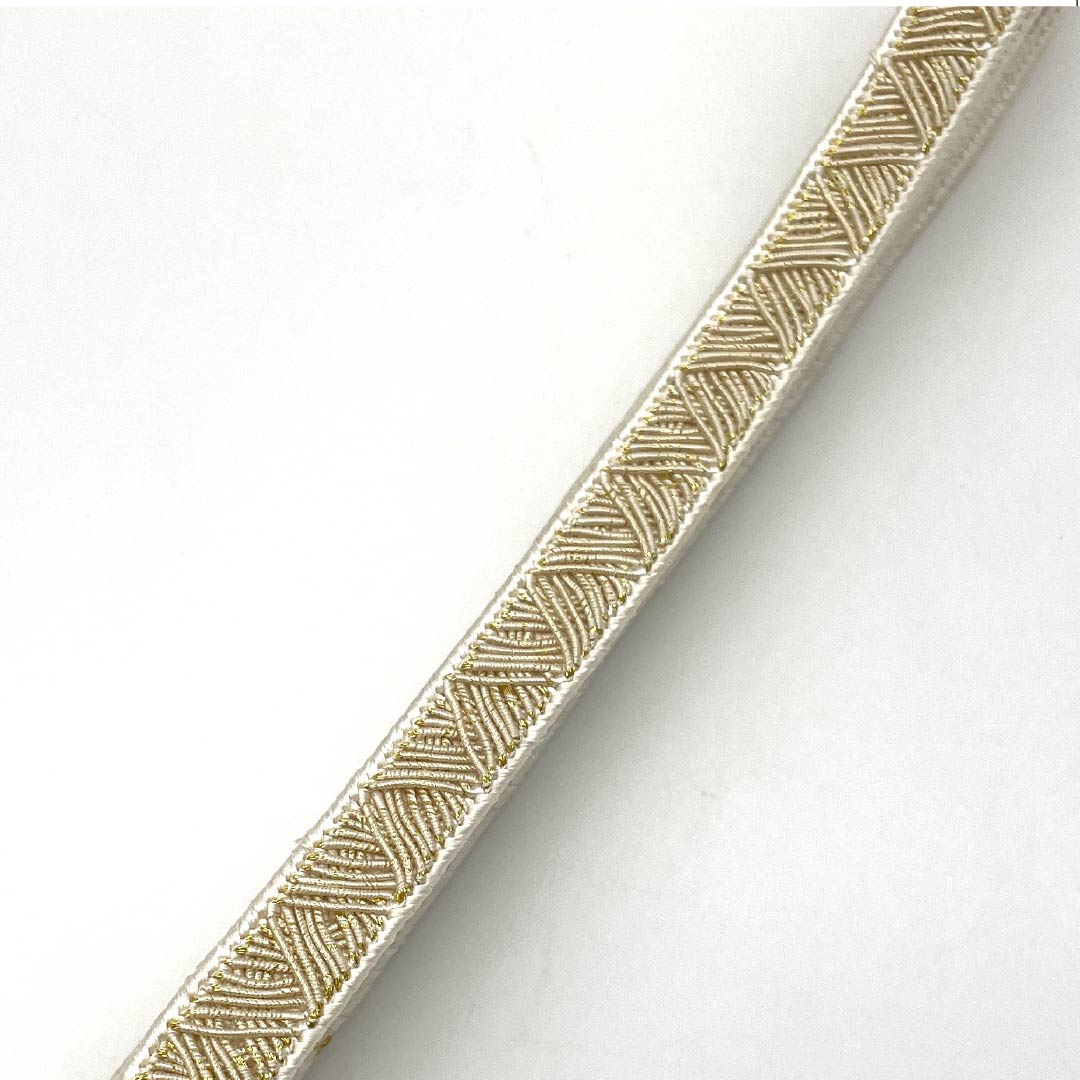 S-Rank Silk Obijime (Shiroiro) with Gold and Scale Pattern, Length: Approx. 160.5cm, Width: Approx. 1.5cm, Formal, White, Item Number: 1135004602311