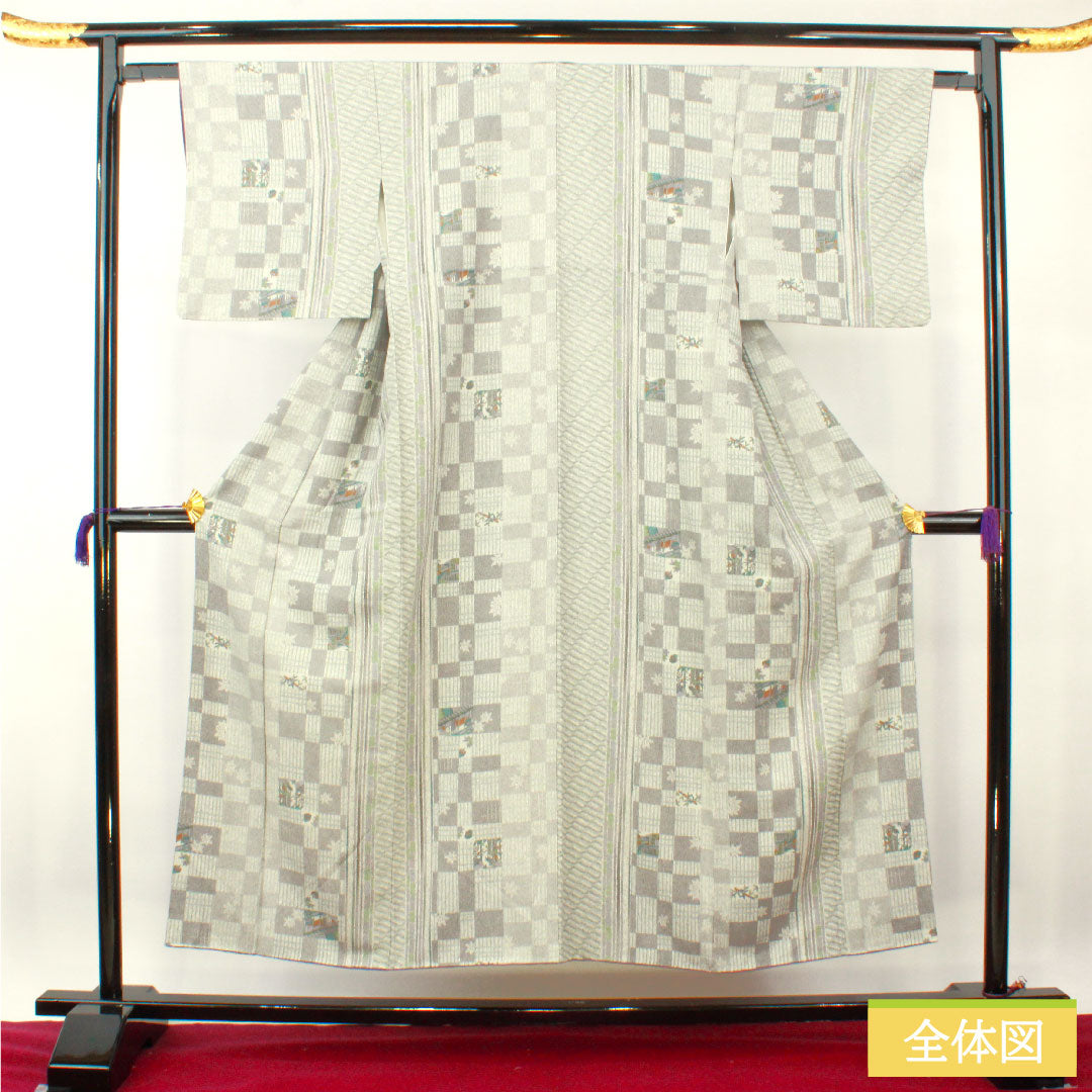 小紋 正絹 身丈151.5cm 裄丈62.5cm 袷 雲井鼠色（くもいねずいろ） 町家風景 幾何学模様 Aランク グレー系 1115004223222