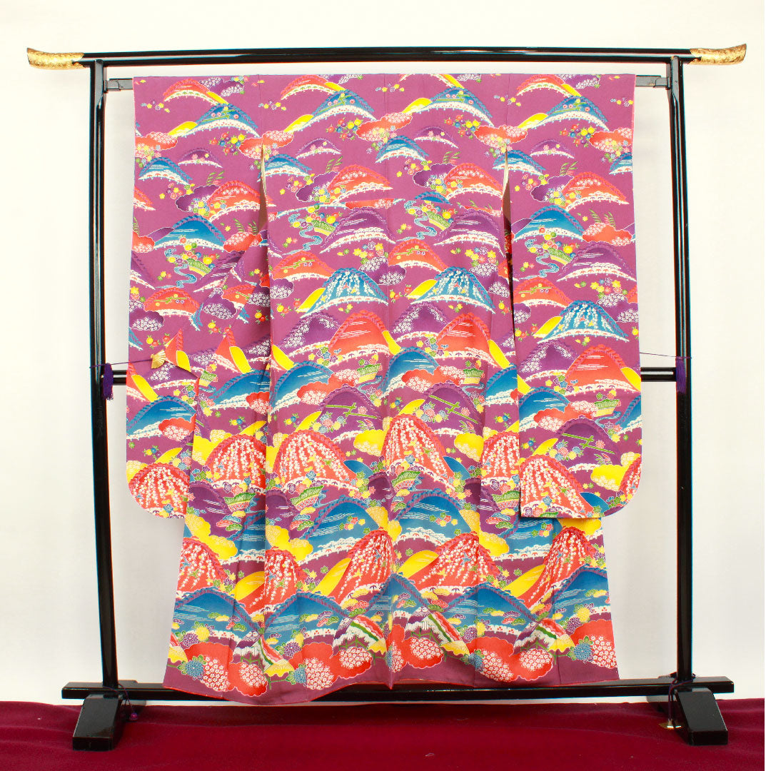 振袖 身丈155cm 裄丈63cm 袷  織葡萄色 型染 遠山 草花模様  正絹 Aランク 紫系 1113000923320