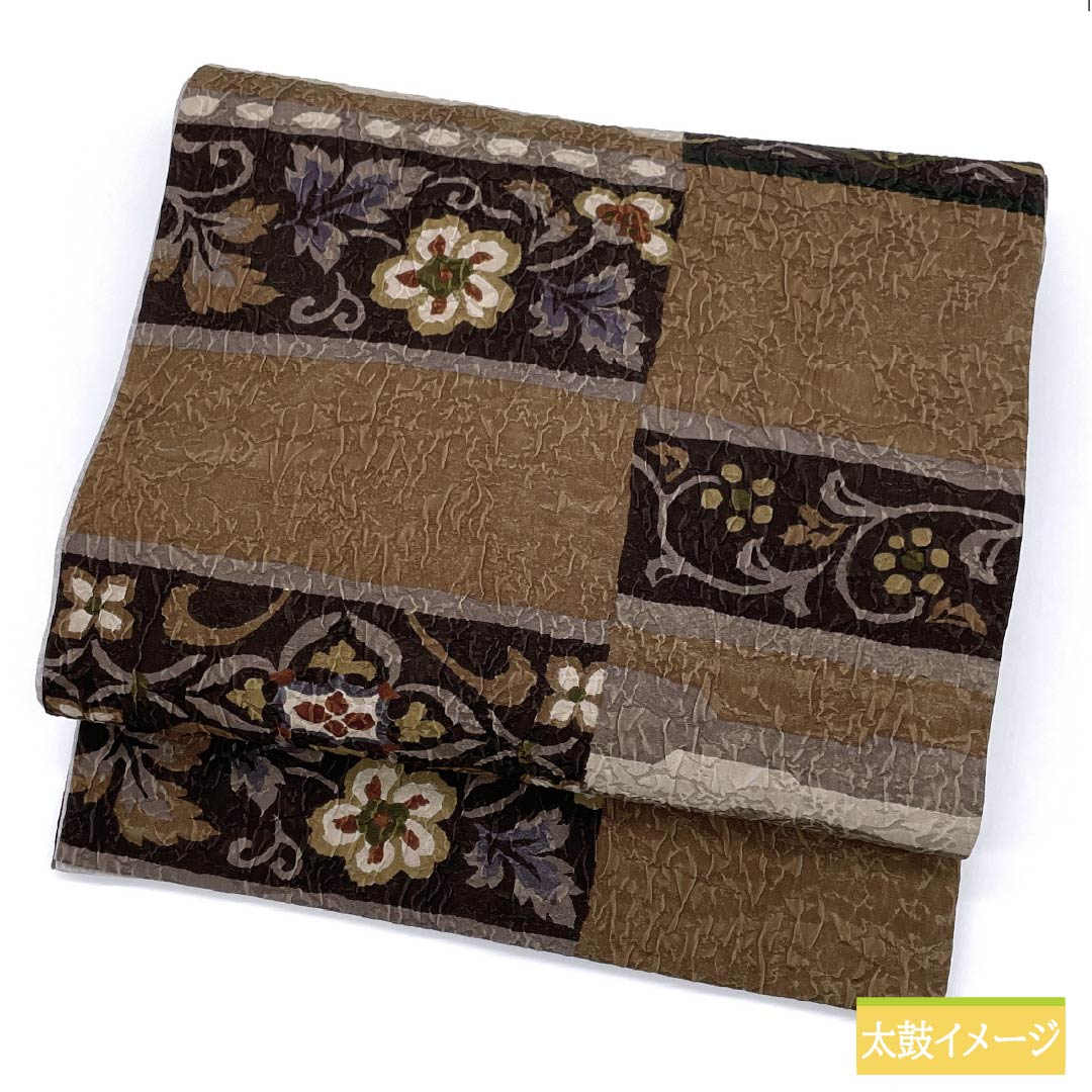 袋帯 正絹 団栗色（どんぐりいろ） リバーシブル 花唐草 幾何学模様 帯丈448cm Sランク 全通 カジュアル 茶系 1123012462314
