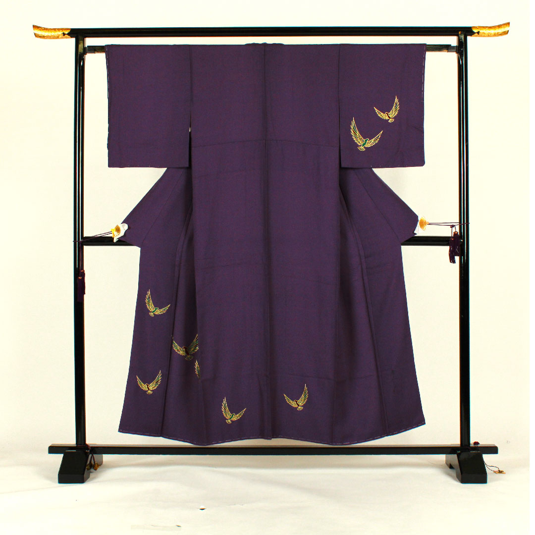 Homongi (formal kimono) Length 154cm Sleeve length 62cm Saito Sansai Kotobukiori Bird pattern Pure silk A rank Purple 1112000883220