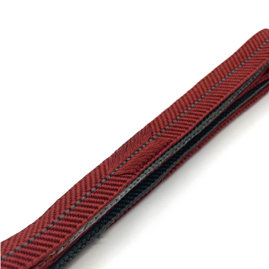 (New old stock) Obi-jime (belt fastener) made of pure silk, quarter-length cord, oxblood red (gyuketsukouiro) 2 colors, length approx. 159cm, width approx. 1.5cm, semi-formal, NEW rank, brown, 1135003101314
